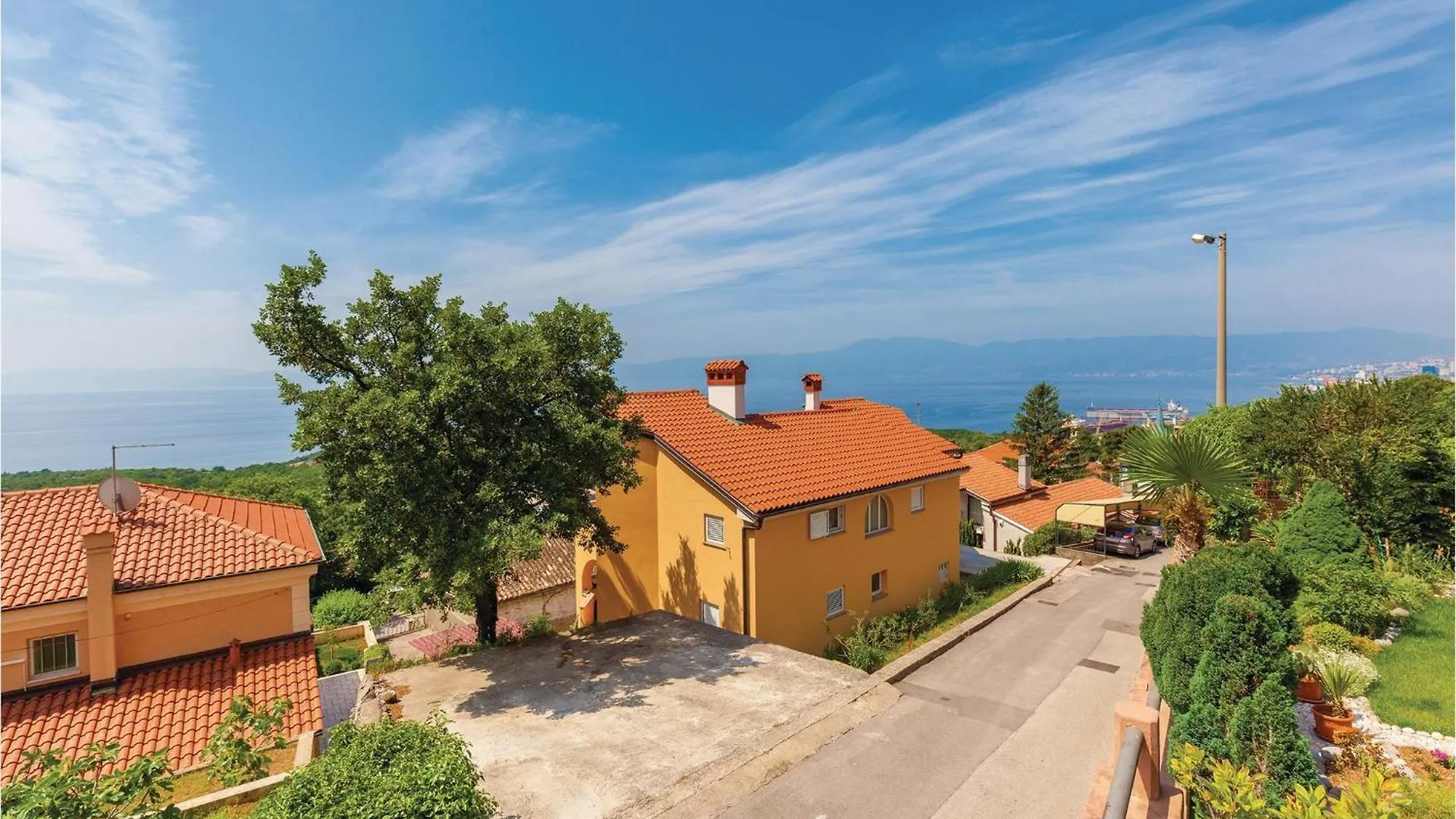 Amazing Apartment In Kostrena With Wifi كرواتيا