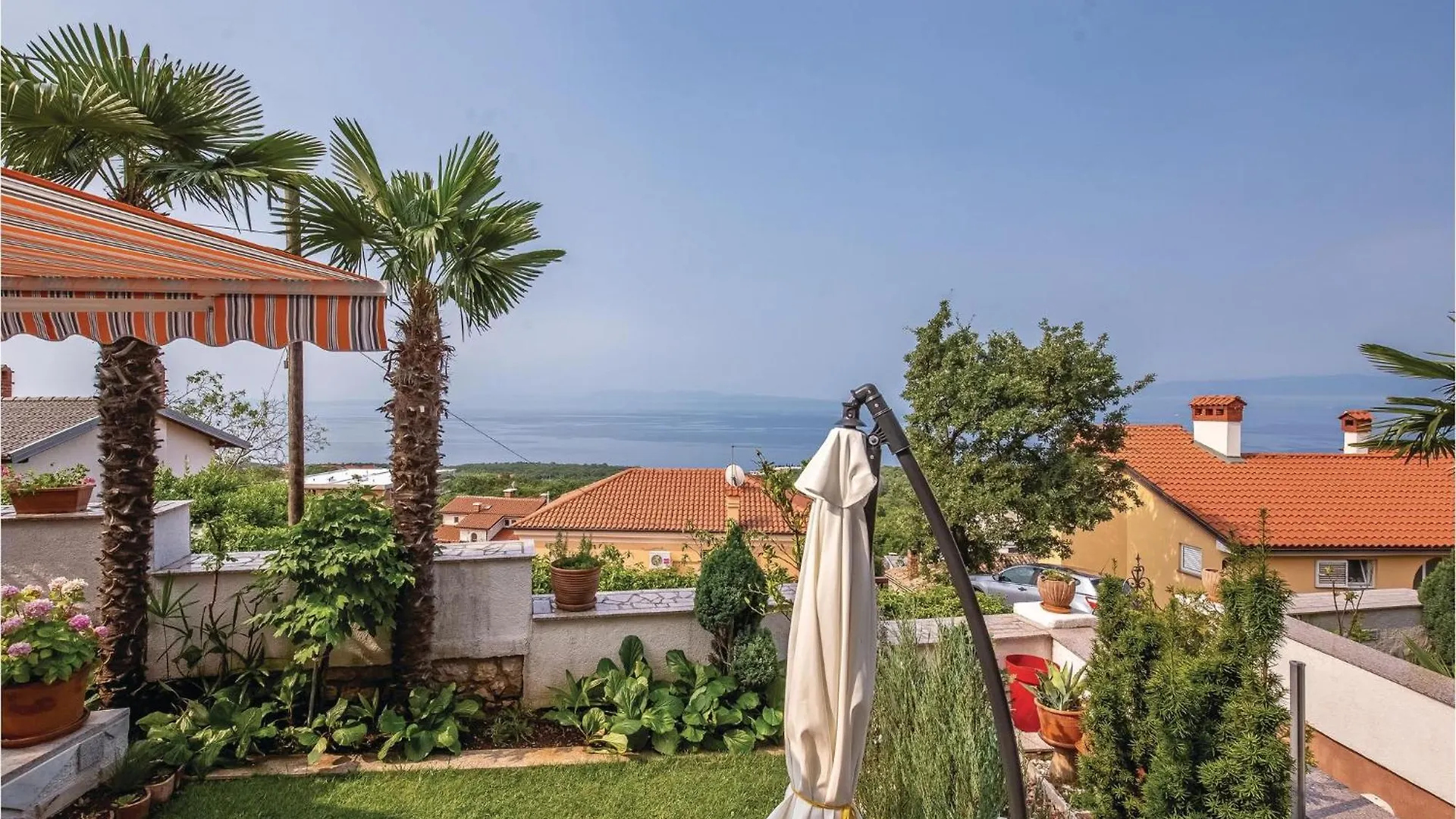 Amazing Apartment In Kostrena With Wifi 0*,  كرواتيا